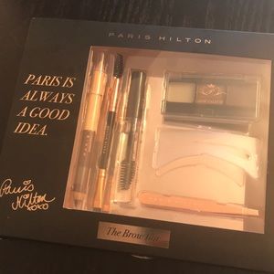 Paris Hilton- Beautiful Brows kit NEW‼️